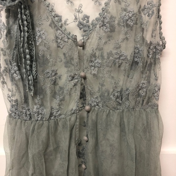 Lace vest top - Picture 3 of 7